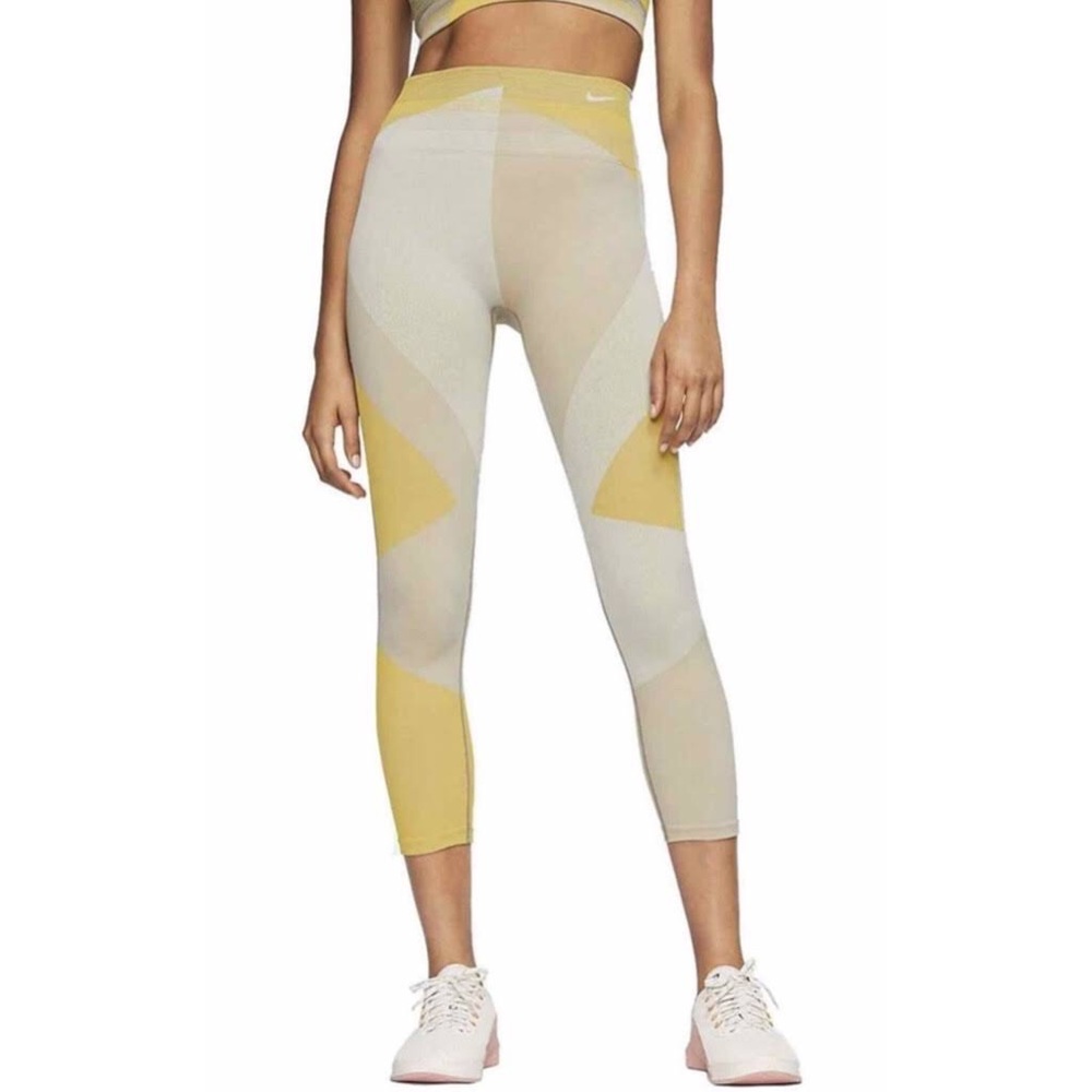 Nike sculpt lux icon seamless leggings
